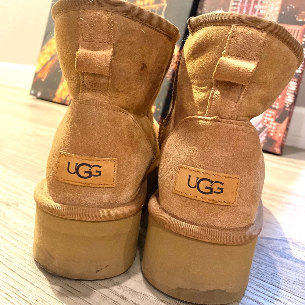 UGG Winter Booties - Picture 5 of 6